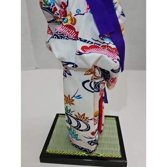 Vintage Japanese Ryukyu Geisha Doll 14" Traditional Female Figure in Kimono - Picture 10 of 16